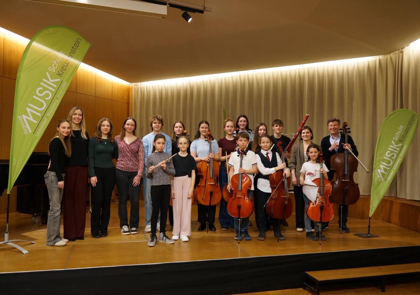 Klassenabend Festival - Tag 4 "Kunterbunte Klänge" - Klavier, Cello, Querflöte