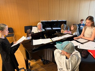 6da7085c-8af7-4538-ae5c-fc195407097f