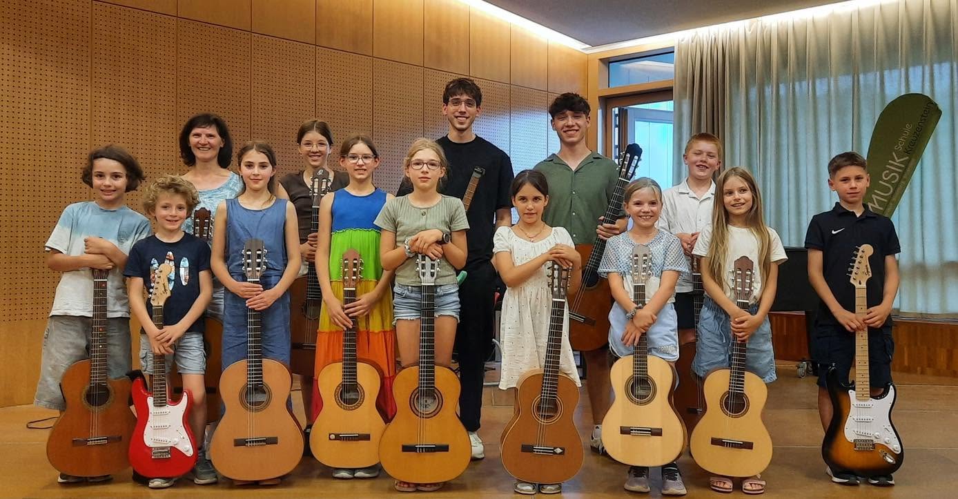 Vorspielabend "Sommer, Sonne, Gitarrenklang II" (Gitarre)